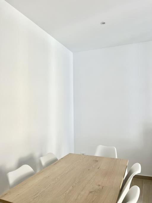 Moderno Apartamento Con Terraza En La Azotea Roses Exterior photo